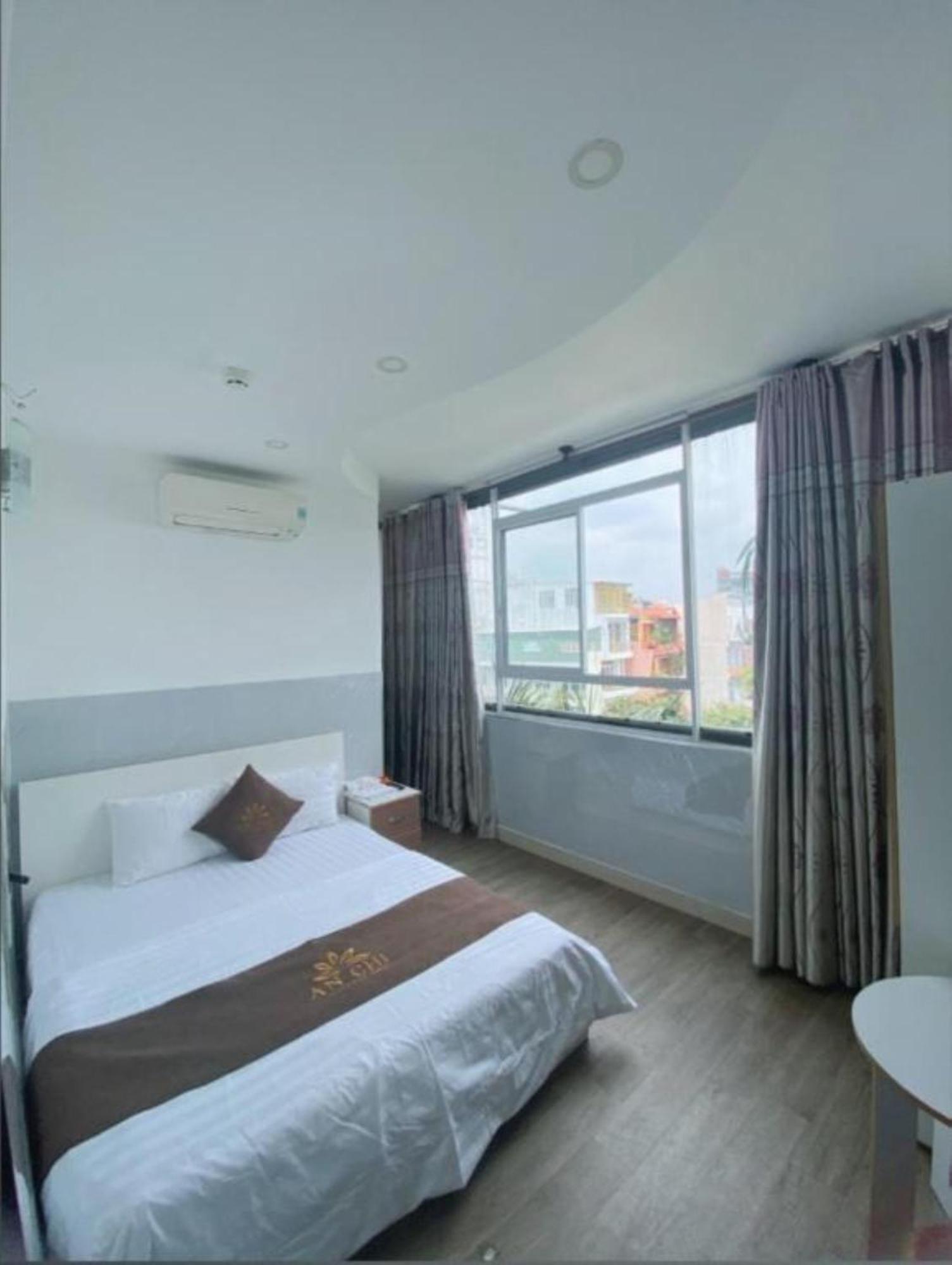 Khach San An Chi Hotel 2*